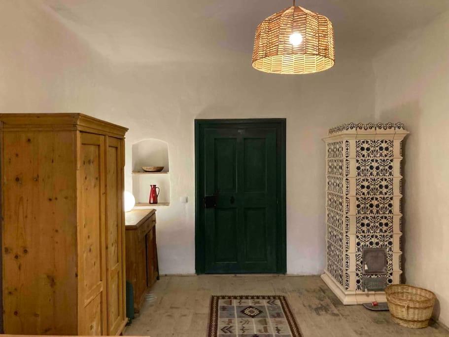 Crit House By The Church - Entire House מראה חיצוני תמונה