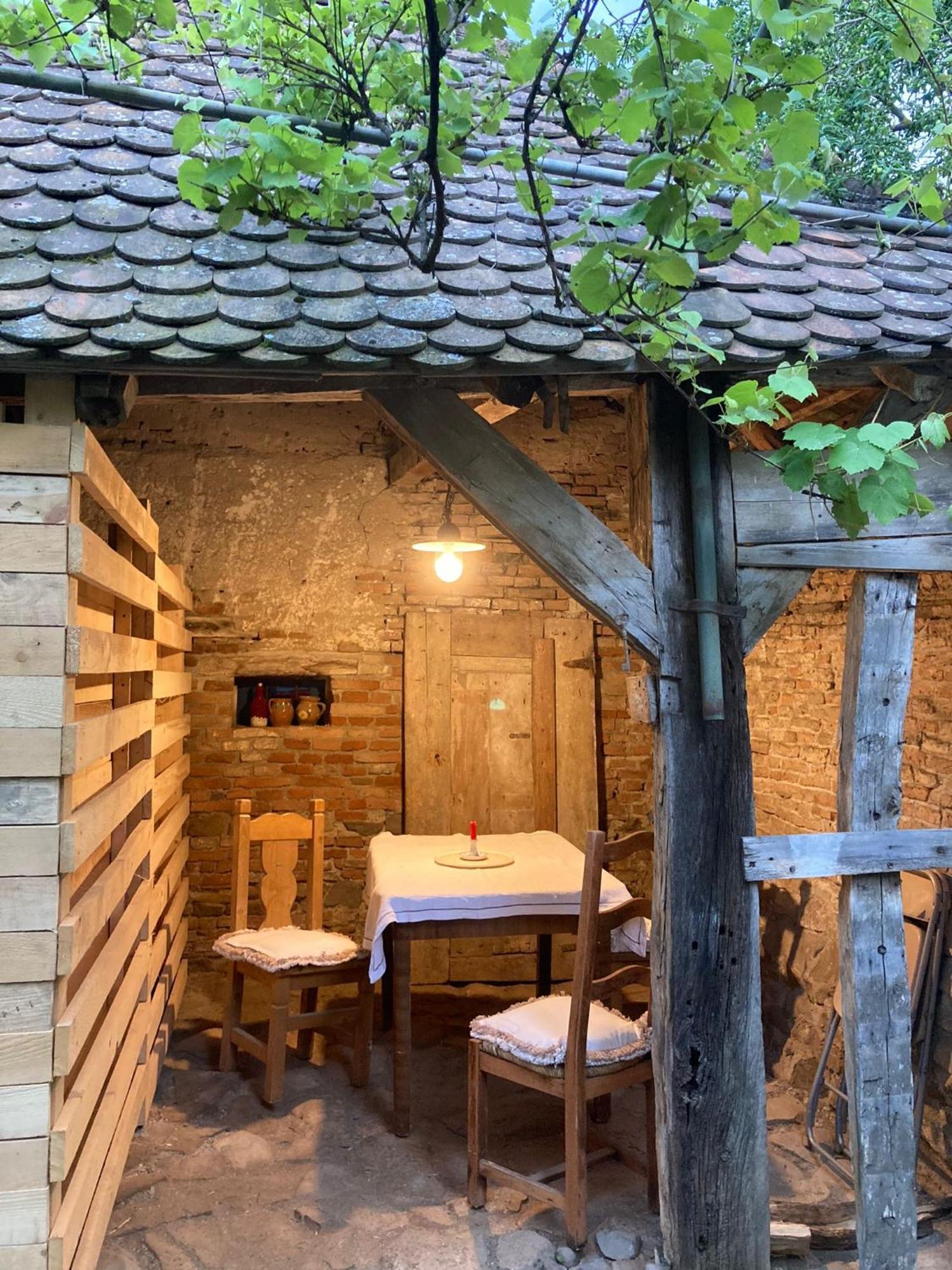 Crit House By The Church - Entire House מראה חיצוני תמונה